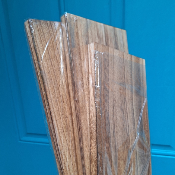 NEW Display Shelves Floating Wall Shelving w Metal Brackets Natural Wood Color - Picture 8 of 17